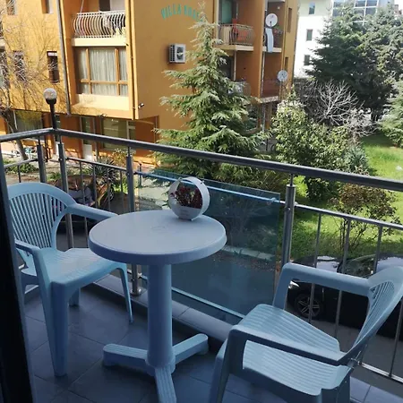 Апартамент Cacao 9 *